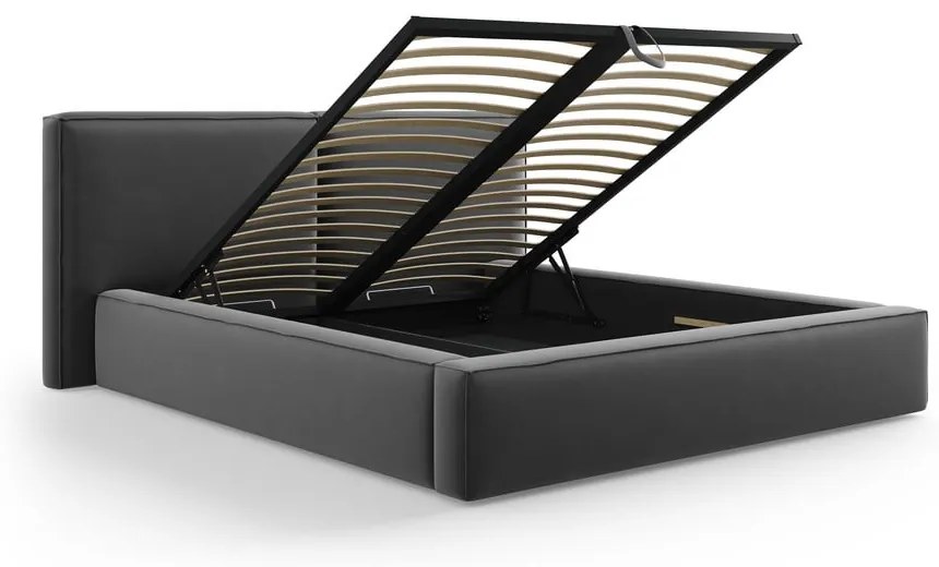 Pat matrimonial gri închis tapițat din catifea cu spațiu de depozitare cu somieră 180x200 cm Arendal – Cosmopolitan Design