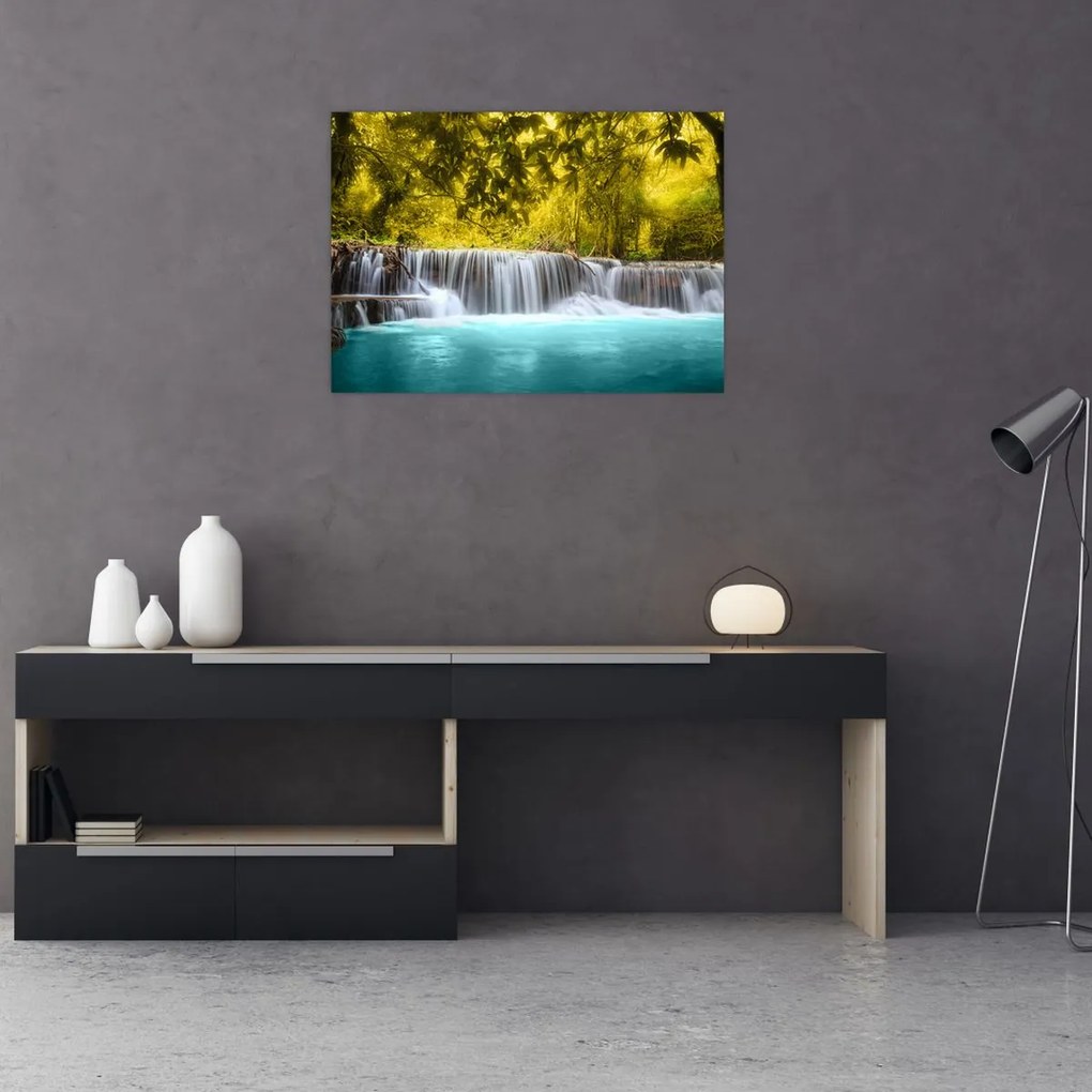 Tablou pe sticlă - Cascadă, cu culori strălucitoare (70x50 cm)