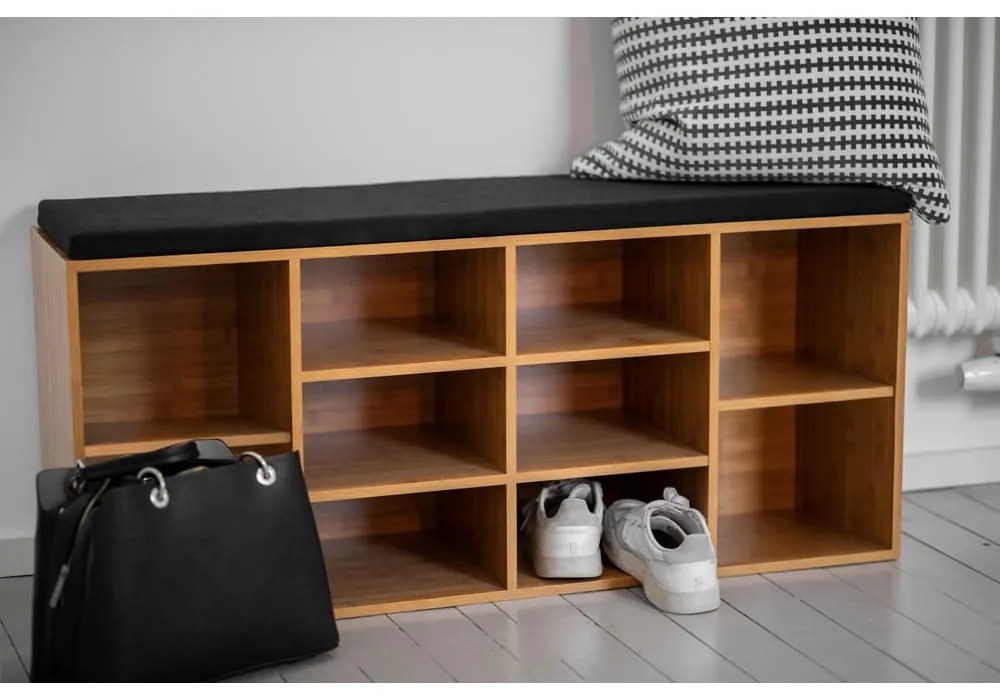 Pantofar din lemn cu șezut negru Wenko Loft