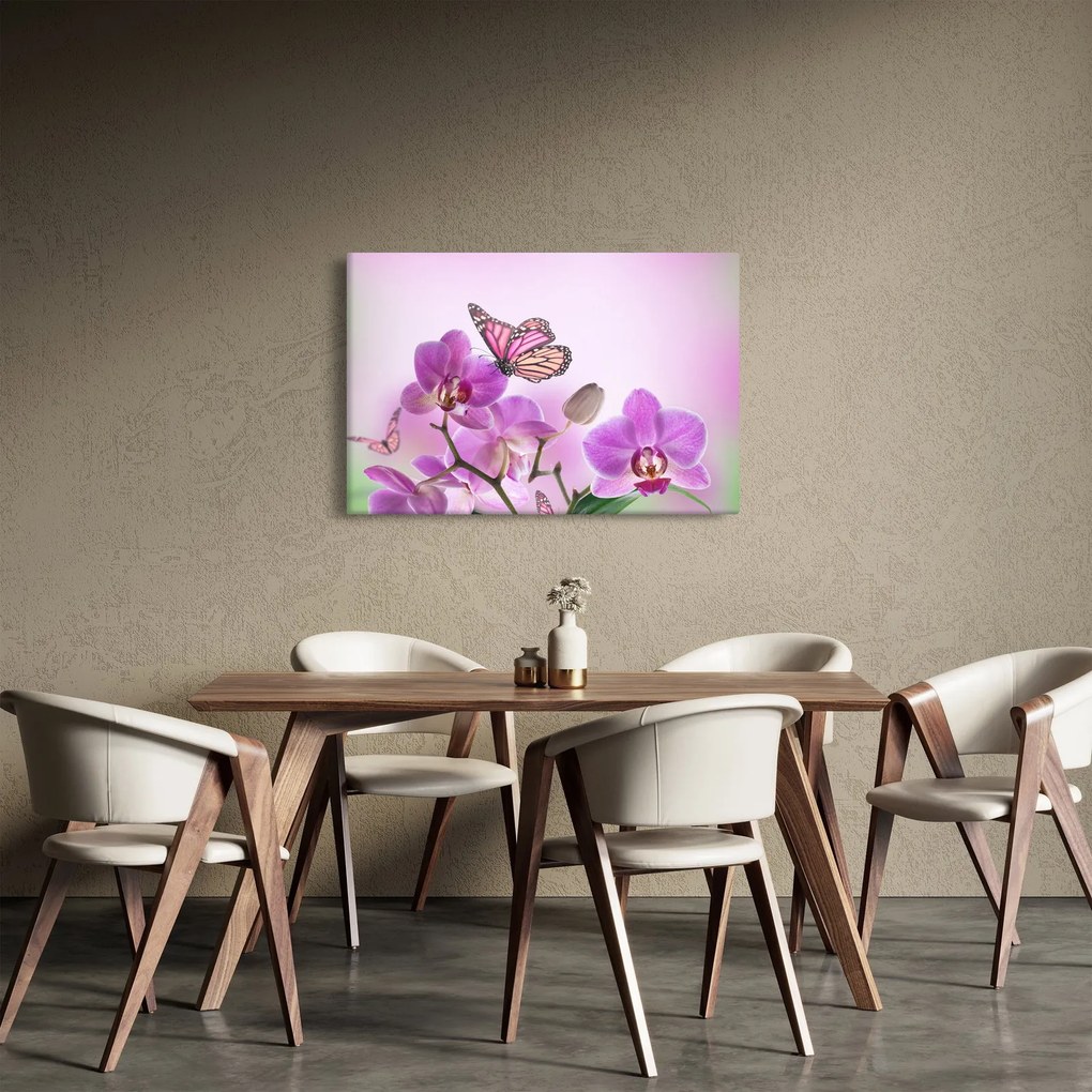 Tablou - Fluture pe flori de orhidee, liliac (90x60 cm)