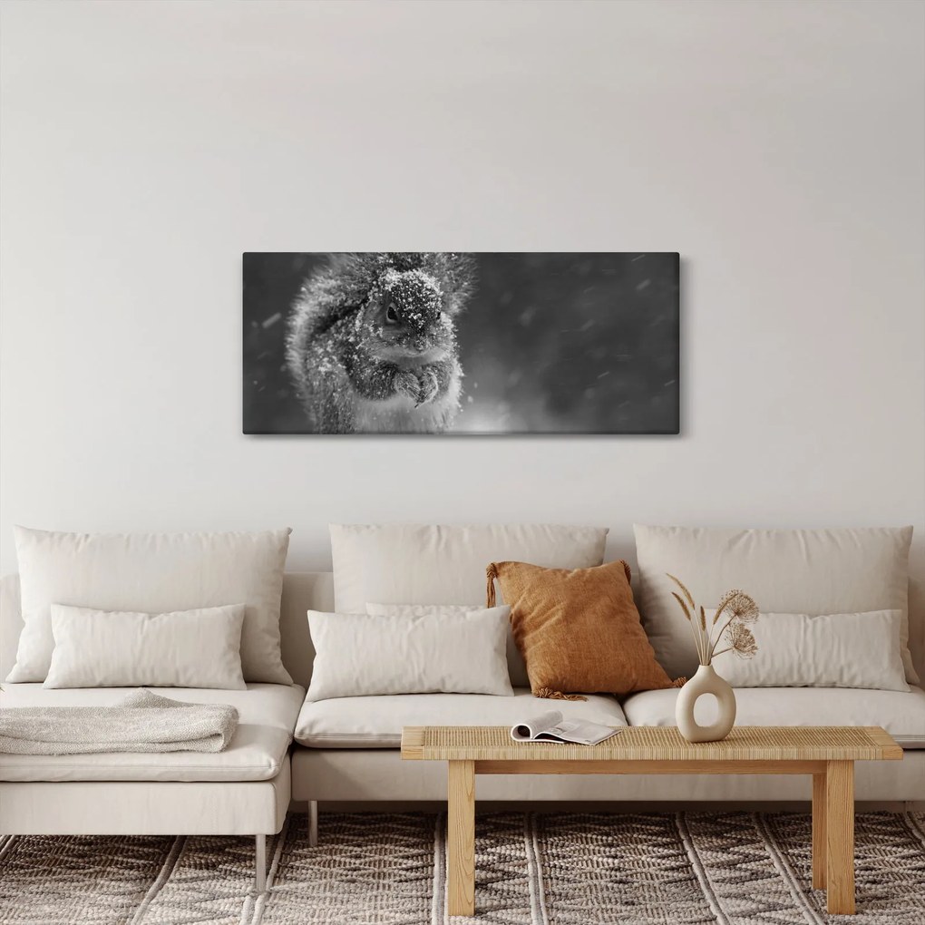 Tablou - Veveriță în timpul iernii (120x50 cm)