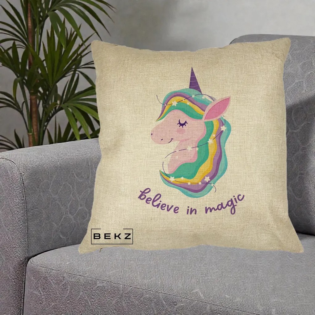 Perna Decorativa Unicorn Believe in Magic, 40x40 cm, Crem, Husa Detasabila, Perna Inclusa, BEKZ®