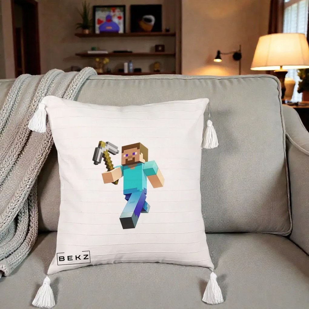Perna Personalizata Minecraft Steve cu Tarnacop, 40x40 cm, Bej cu Franjuri, Husa Detasabila, Perna Inclusa, BEKZ®