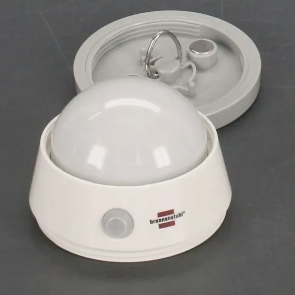 Brennenstuhl - Lumină LED cu senzor mișcare, 3xAA, 3000K