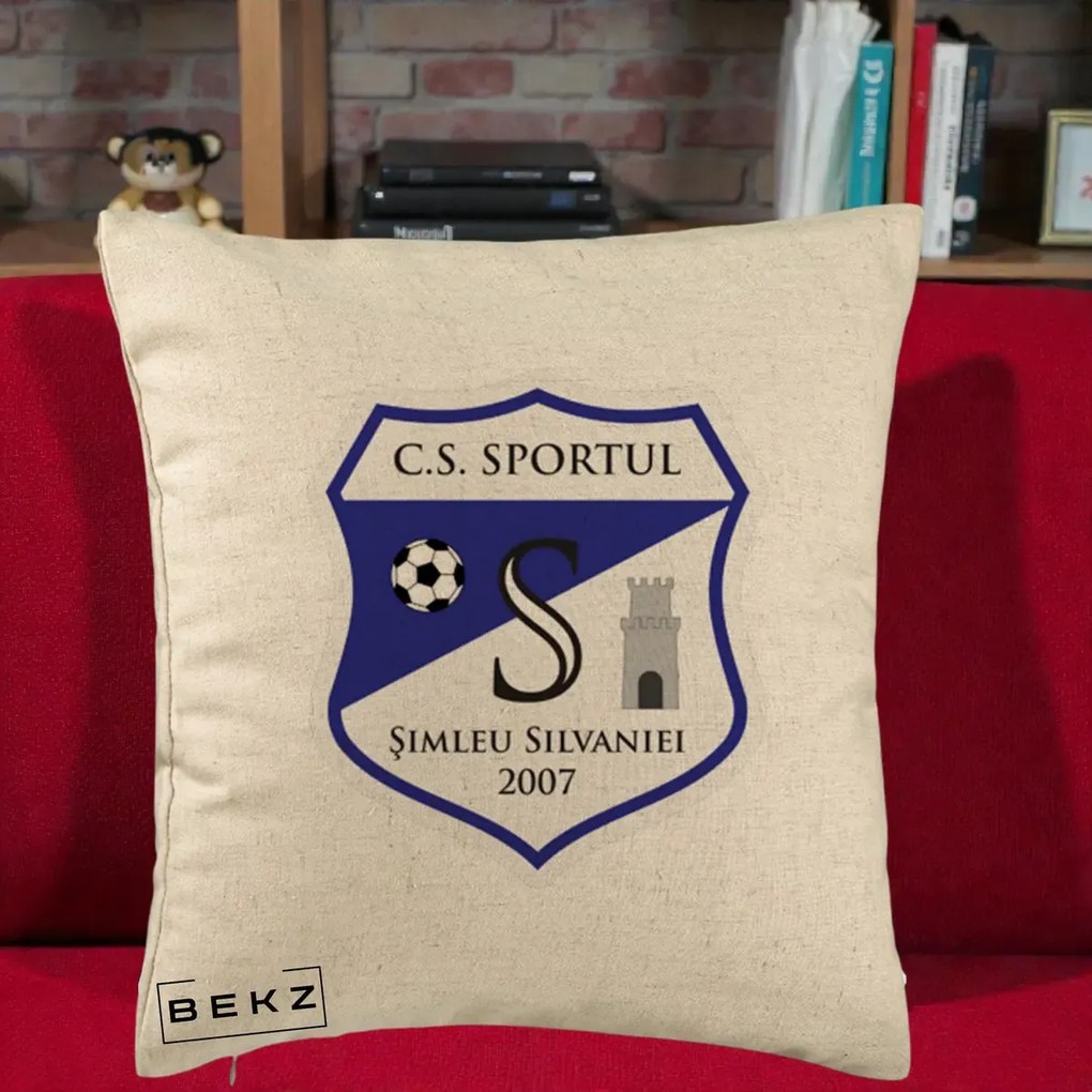 Perna Personalizata CS Sportul Simleu Silvaniei 2007, 40x40 cm, Bej, Husa Detasabila, Perna Inclusa, BEKZ®