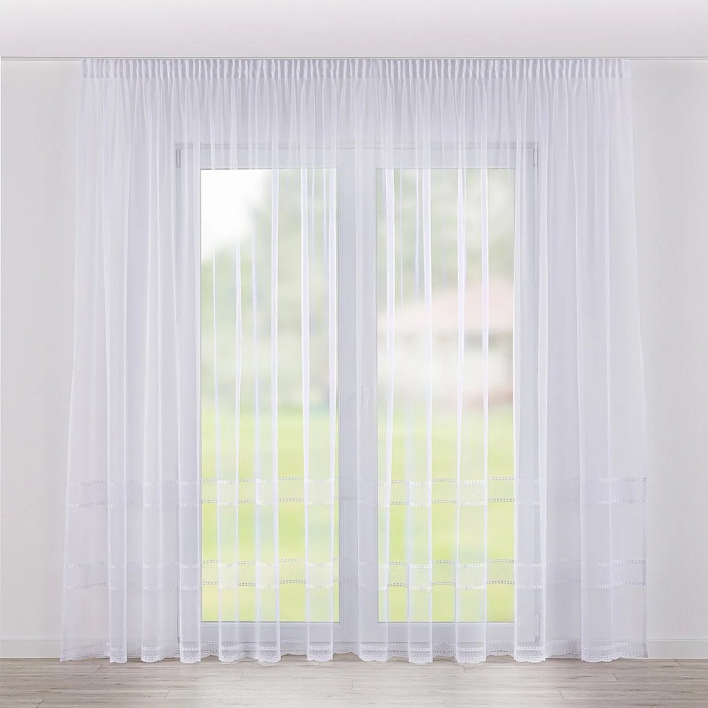 Draperie cu banda