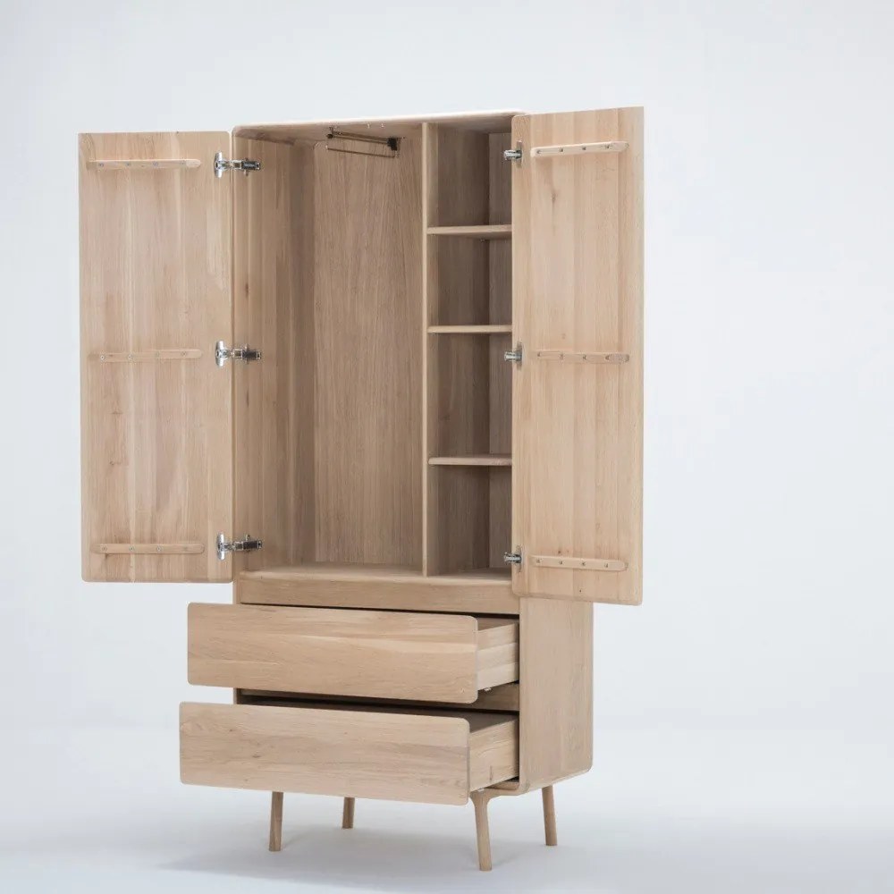 Șifonier din lemn masiv de stejar cu 2 sertare Gazzda Fawn