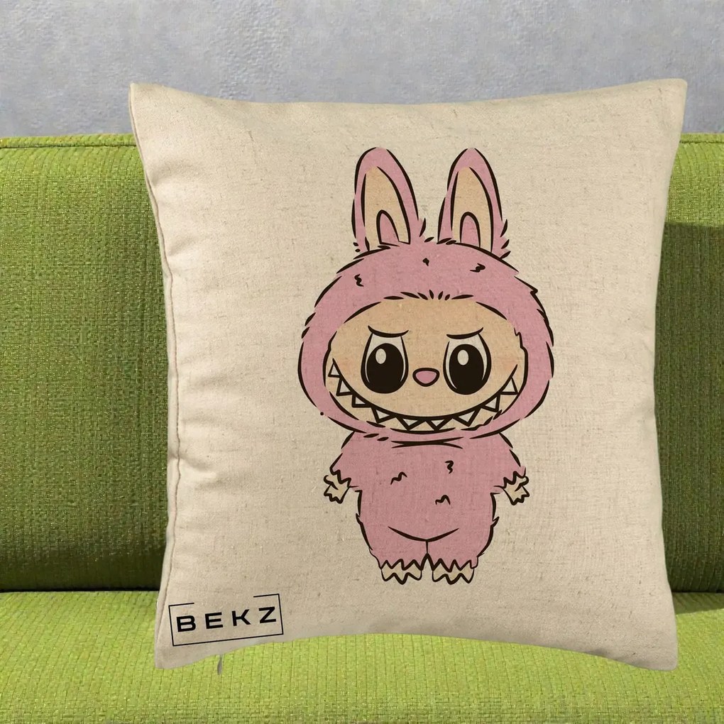 Perna Personalizata Labubu Mov Pastel, 40x40 cm, Bej, Husa Detasabila, Perna Inclusa, BEKZ®