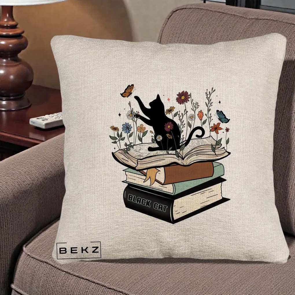 Perna Personalizata Pisica Neagra Carti Flori Fluturi, 40x40 cm, Bej Canapea, Husa Detasabila, Perna Inclusa, BEKZ®