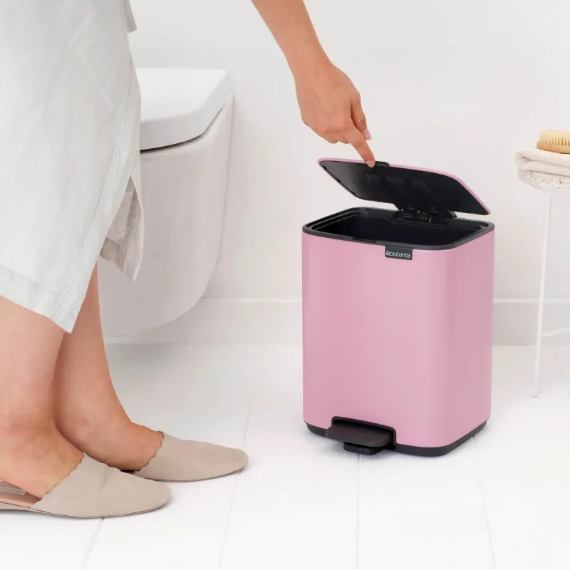 Cos de gunoi Brabantia Bo Pedal 1010445, 7 l, Inchidere lenta, Baza cauciucata, Roz