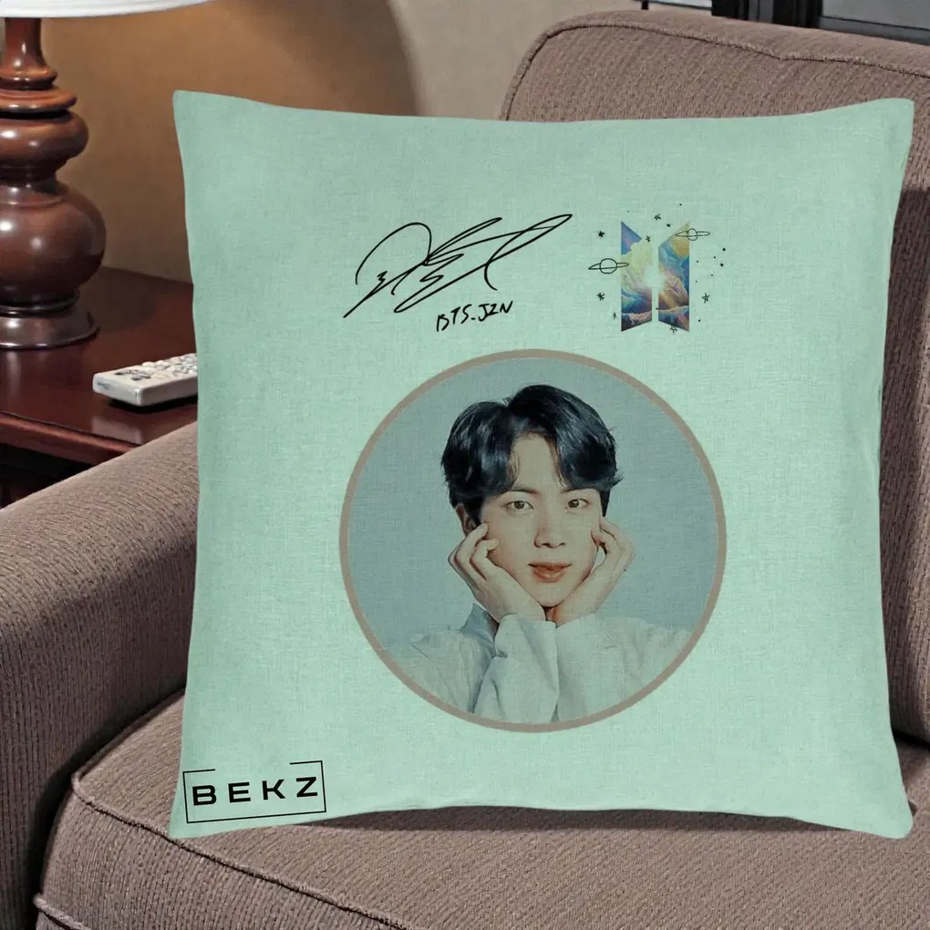 Perna Personalizata K-pop BTS Jin Portret cu Autograf, 40x40 cm, Verde Menta, Husa Detasabila, Perna Inclusa, BEKZ®