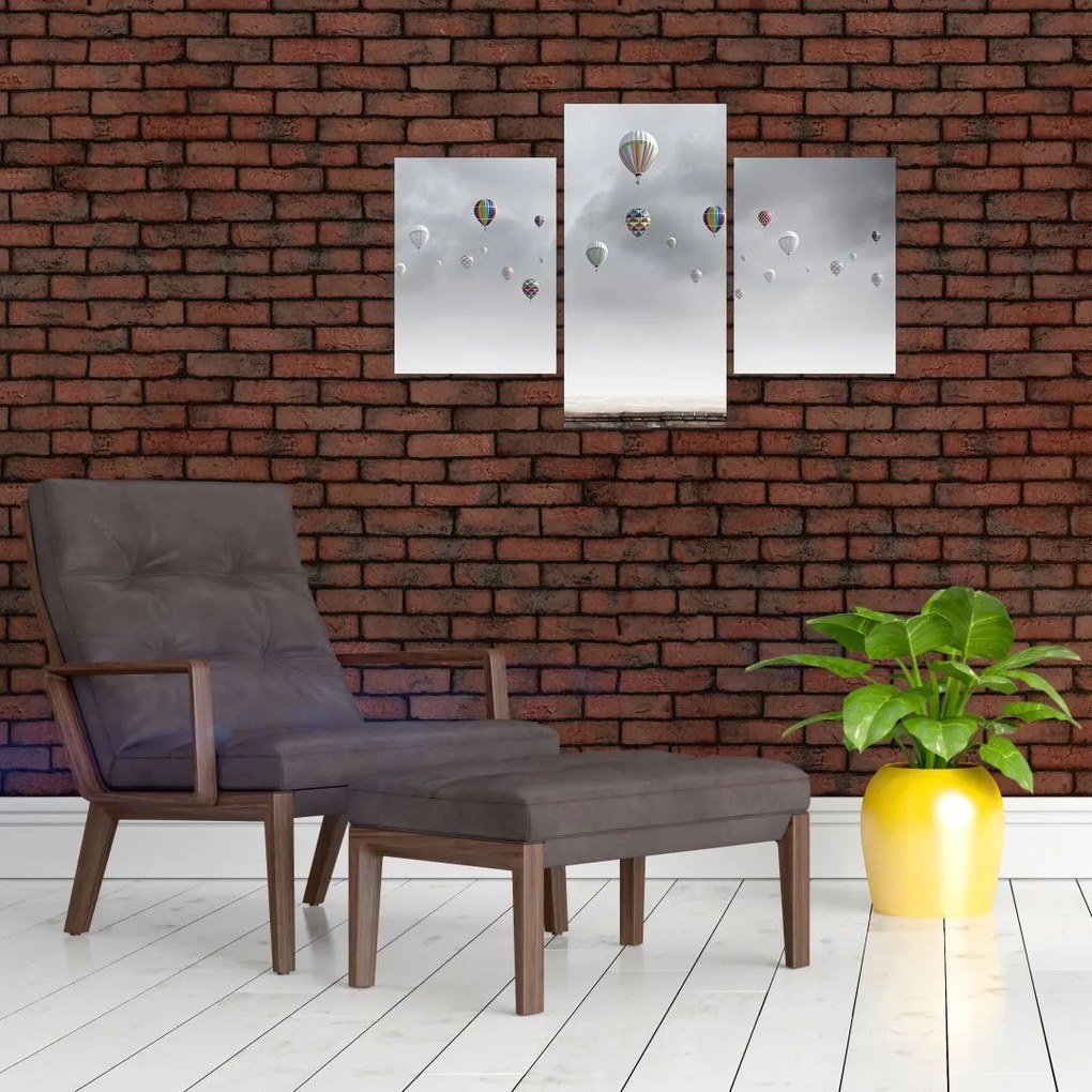 Tablou - Baloane pe perete de cărămidă (90x60 cm)