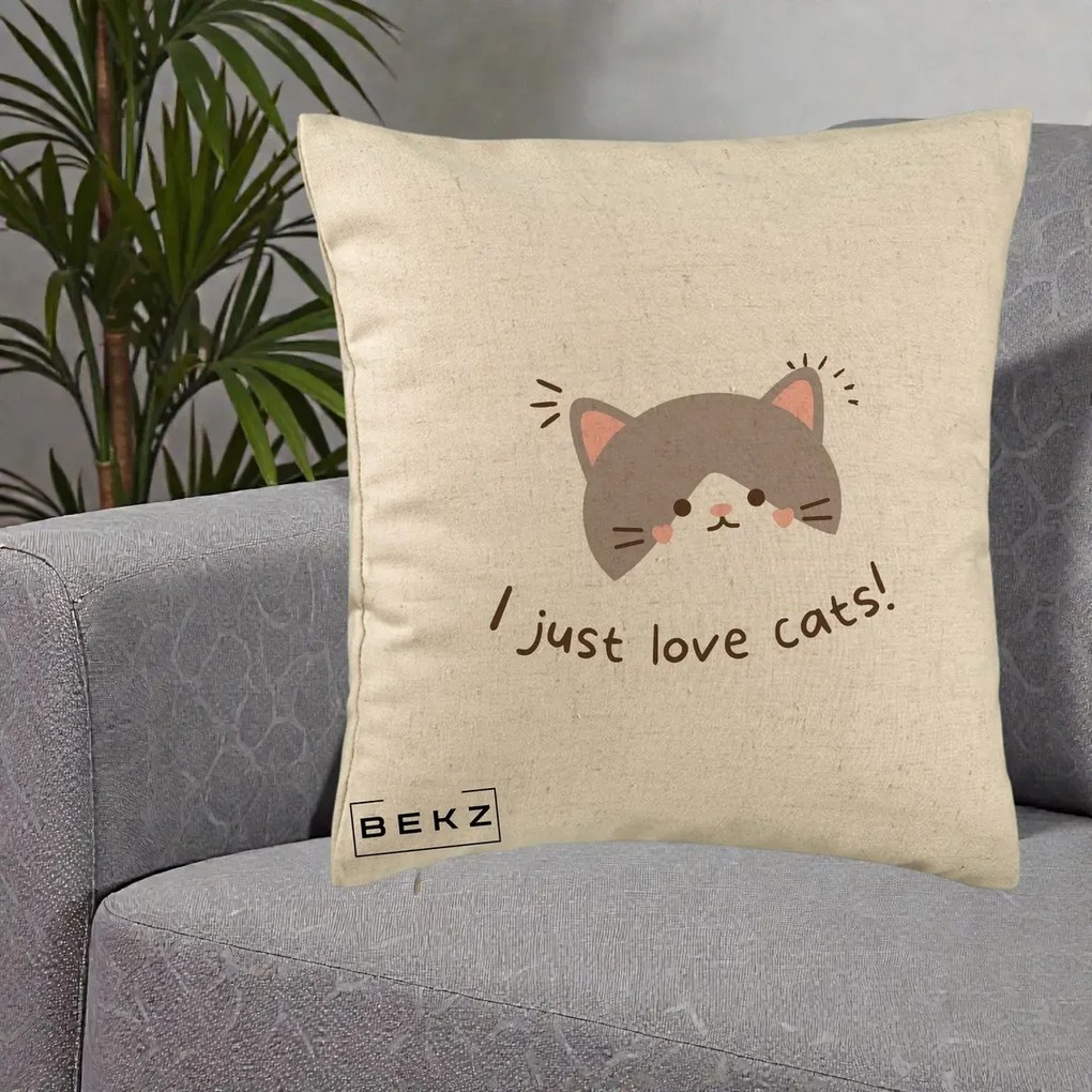Perna Personalizata I Just Love Cats Pisica Kawaii, 40x40 cm, Bej, Husa Detasabila, Perna Inclusa, BEKZ®