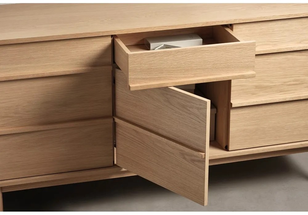 Comodă joasă cu aspect de lemn de stejar 75x140 cm Ponza – Unique Furniture