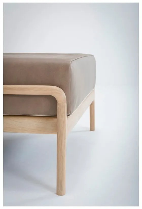 Taburet din piele bovină cu structură din lemn masiv de stejar Gazzda Fawn, maro deschis