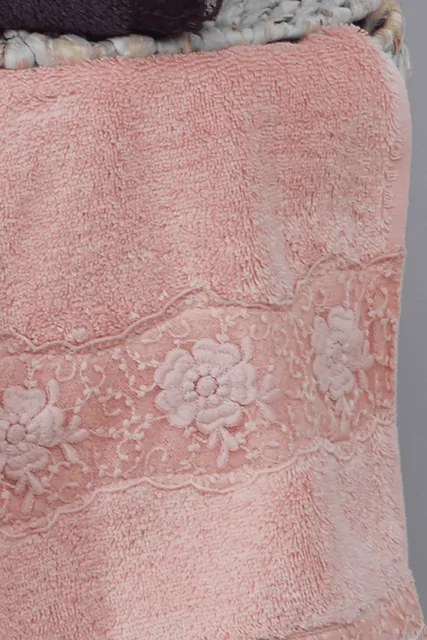 Prosop de corp STELLA cu dantela 85x150 cm Roz Trandafir / Pink Rose