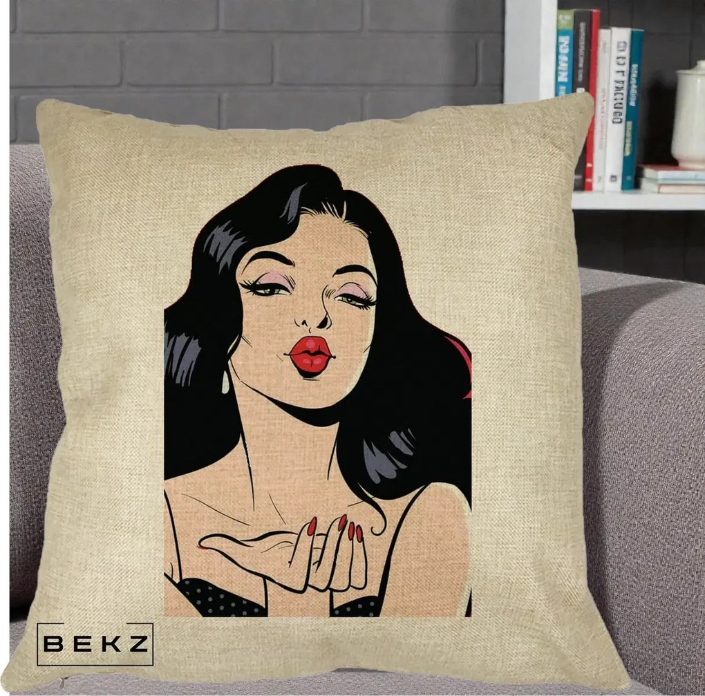 Perna Decorativa Femeie Pop-Art Kiss, 40x40 cm, Crem, Husa Detasabila, Perna Inclusa, BEKZ®