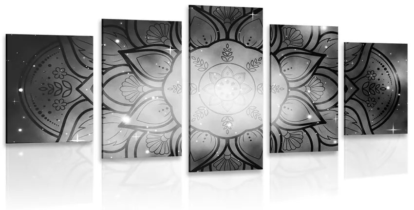 Tablou 5-piese Mandala cu un fundal de galaxie în design alb-negru