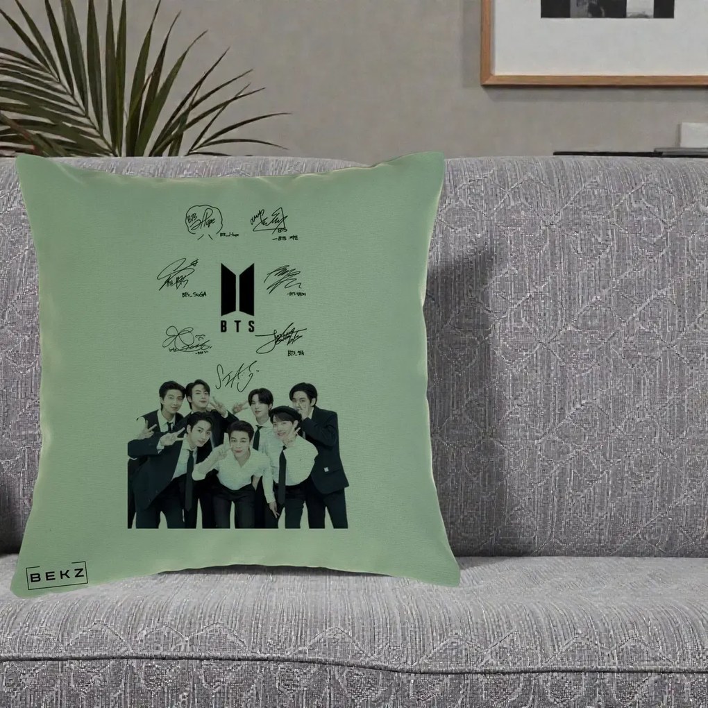 Perna Personalizata K-pop BTS Autografe Toti Membrii cu Fotografie, 40x40 cm, Verde, Husa Detasabila, Perna Inclusa, BEKZ®