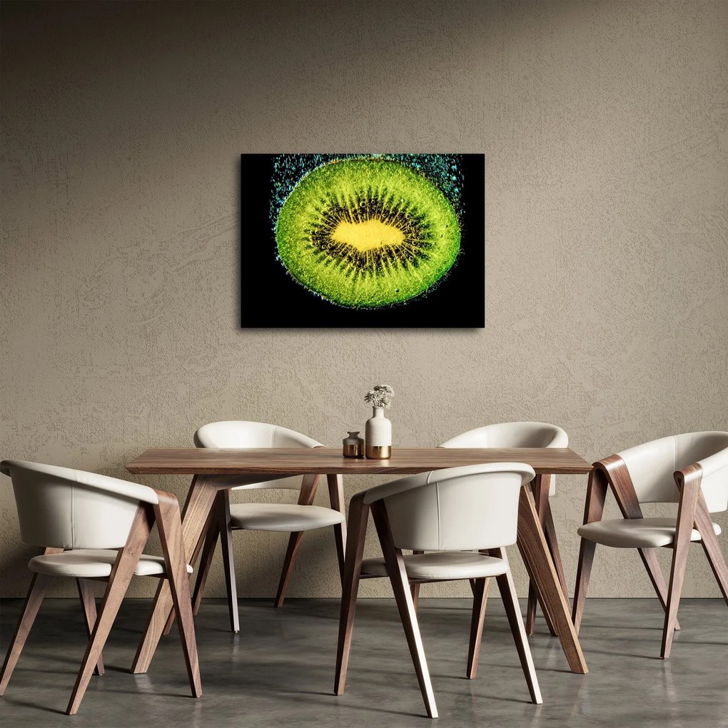 Tablou - detailu cu kiwi în apă (70x50 cm)
