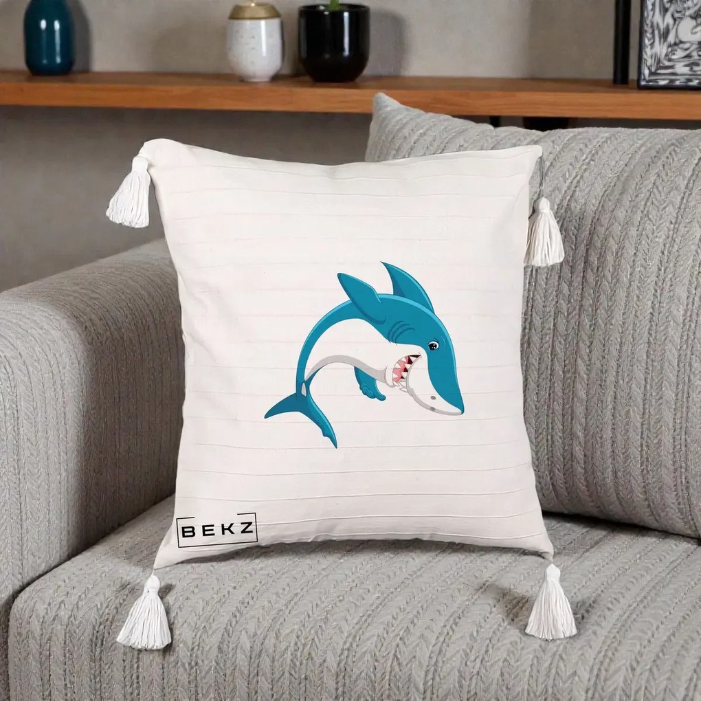 Perna Decorativa Rechin Albastru Cartoon, 40x40 cm, Bej cu Franjuri, Husa Detasabila, Perna Inclusa, BEKZ®