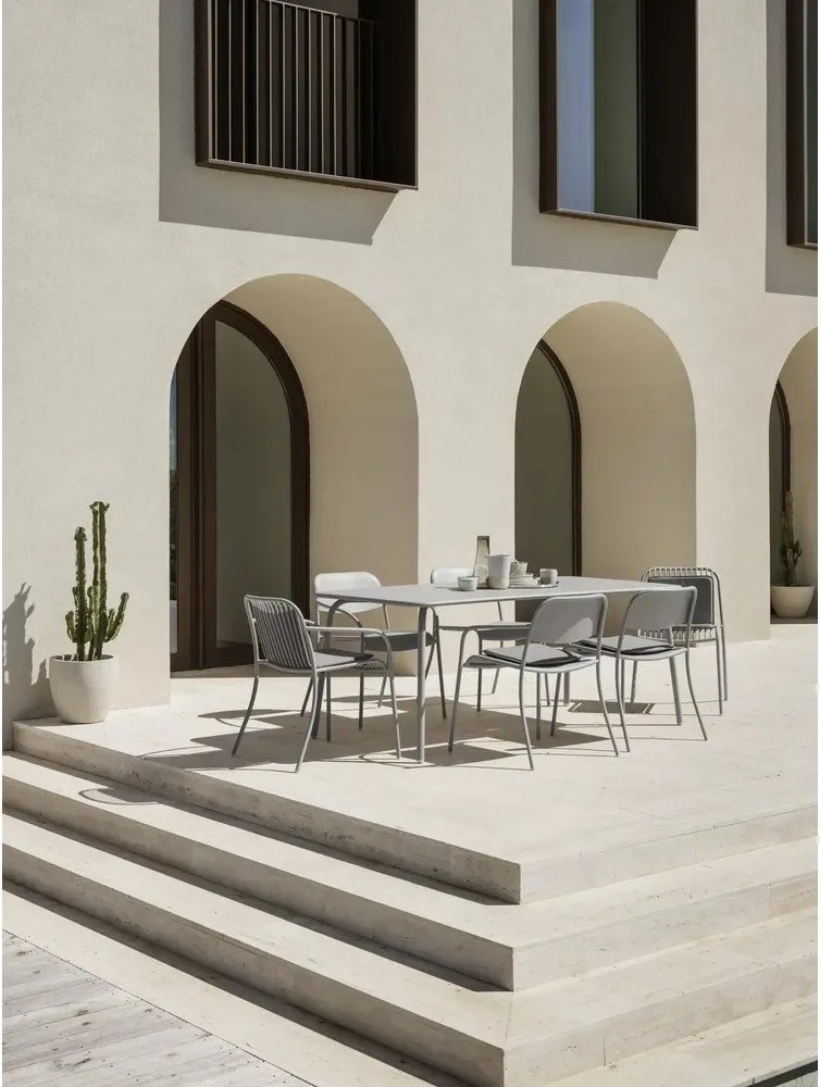 Masă de grădină din metal 90x180 cm Yua – Blomus