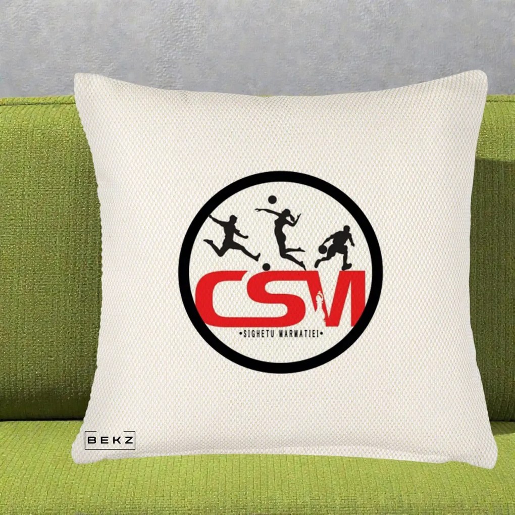 Perna Personalizata CSM Sighetu Marmatiei Sport, 40x40 cm, Crem Reliefat, Husa Detasabila, Perna Inclusa, BEKZ®