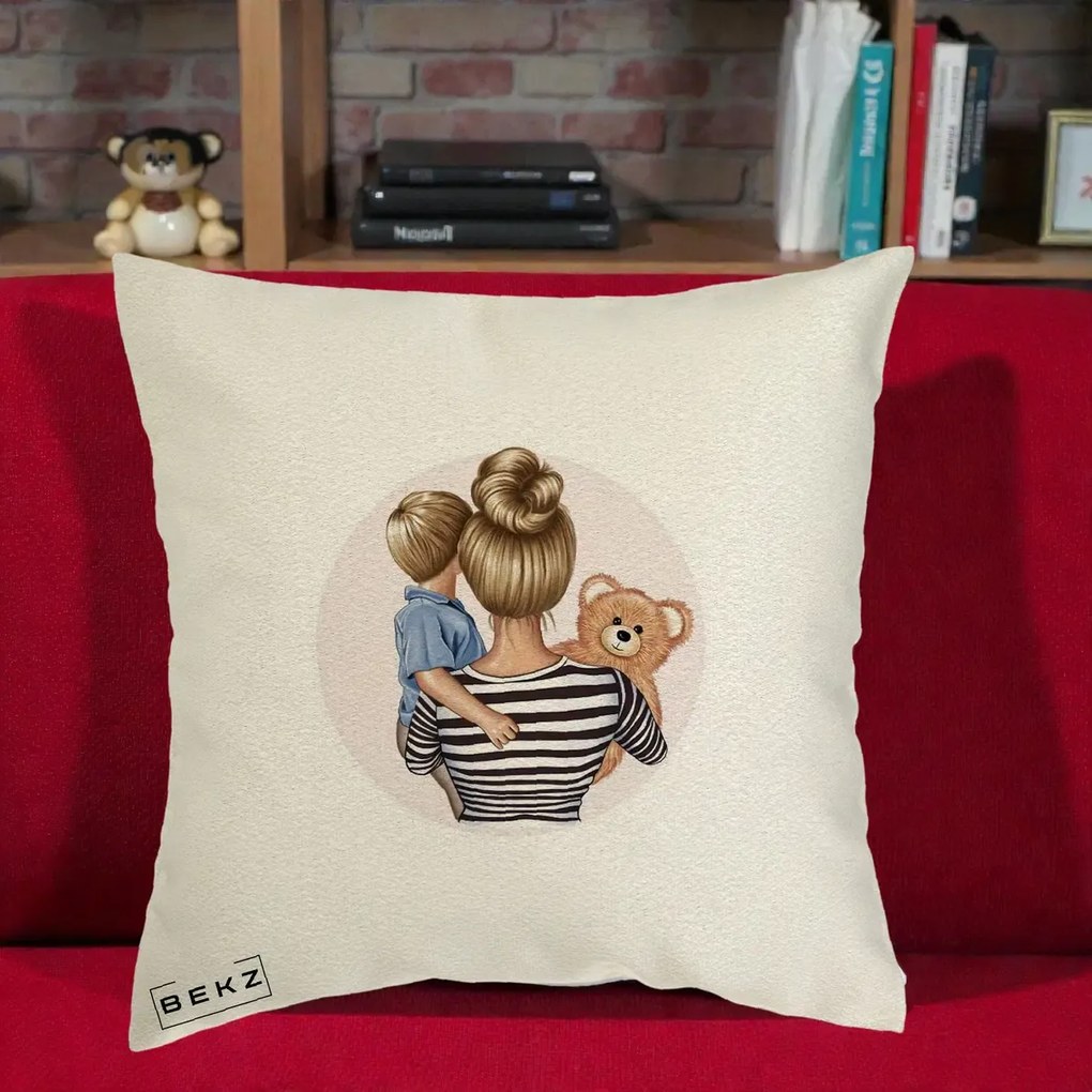 Cadou pentru Mama - Perna Personalizata Mama si Baietelul cu Ursulet, 40x40 cm, Ecru, Husa Detasabila, Perna Inclusa, BEKZ®