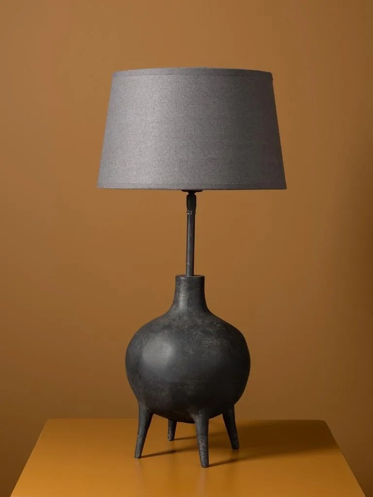 Lampă de masă din bumbac și in gri, cu structură din aluminiu gri antichizat, formă sferică, finisaj patinat, 61×30 cm, „Gilda"