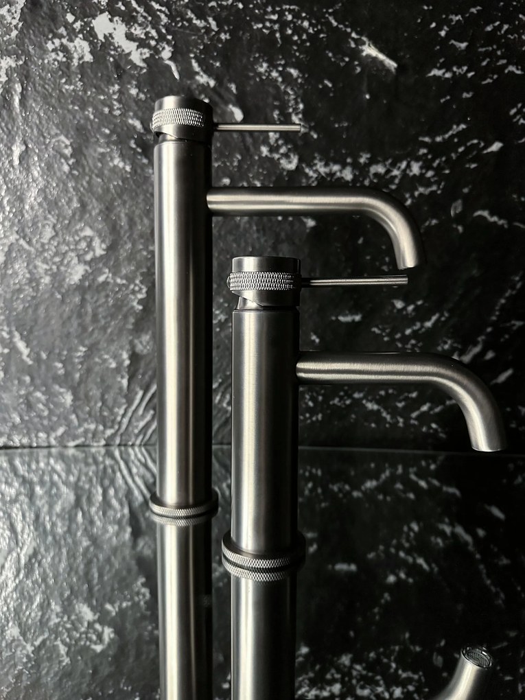 Baterie pentru baie Rea Lungo Grip Gun Grey high