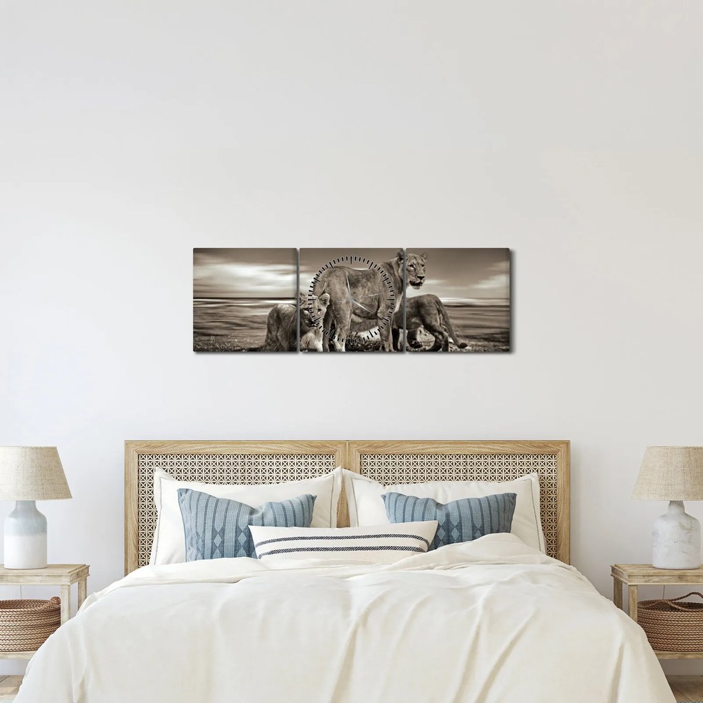 Tablou cu leii alb negri (cu ceas) (90x30 cm)