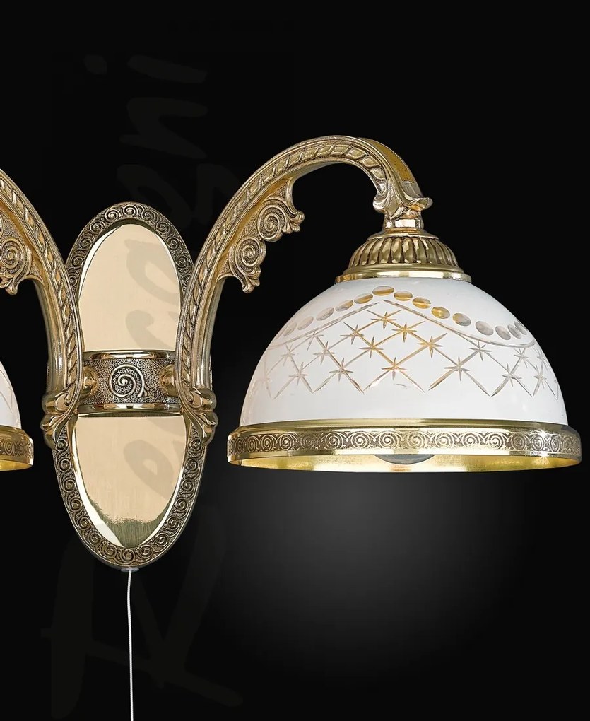 Aplica de perete clasica cu 2 brate design italian 7102