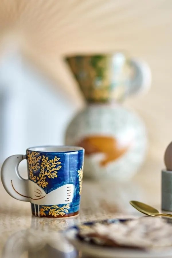 Cană din ceramică cu decor floral și pasăre pictată manual, mâner în formă de aripă, 8x9 cm, "Hezha"