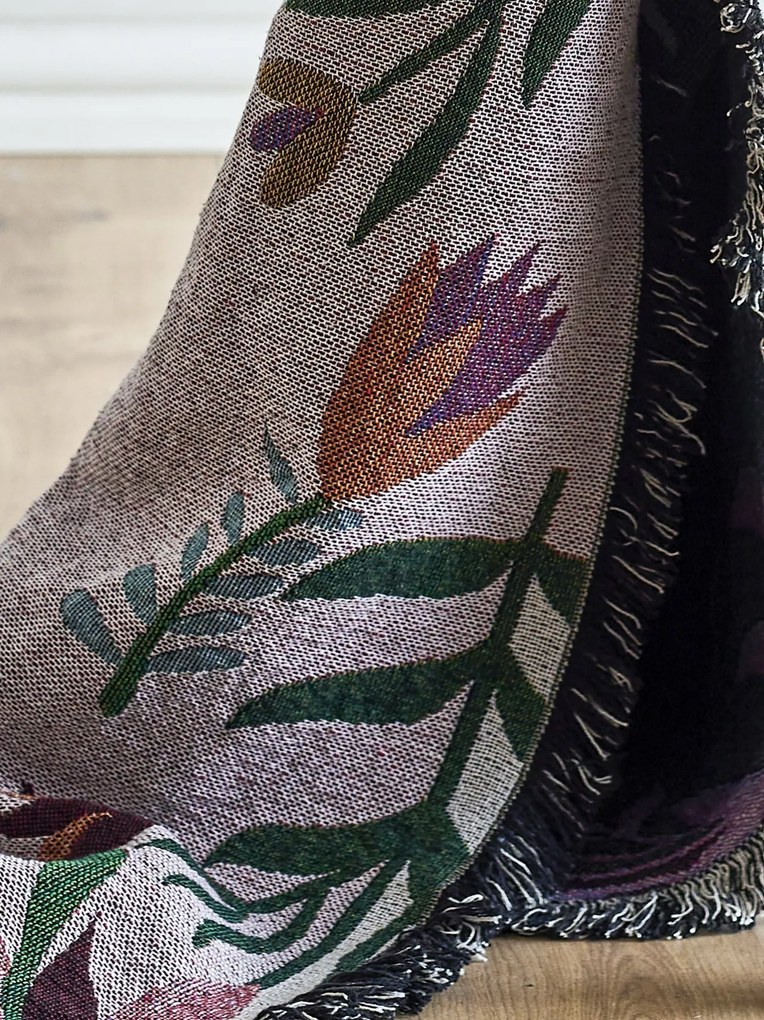 Pătură din bumbac reciclat, roz, cu model botanic și franjuri multicolore, „Yash", 160 x 130 cm