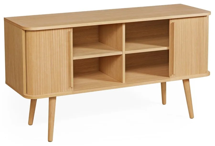 Comodă în culoare naturală joasă cu aspect de lemn de stejar cu ușă glisantă 138x75 cm Rove – Woodman