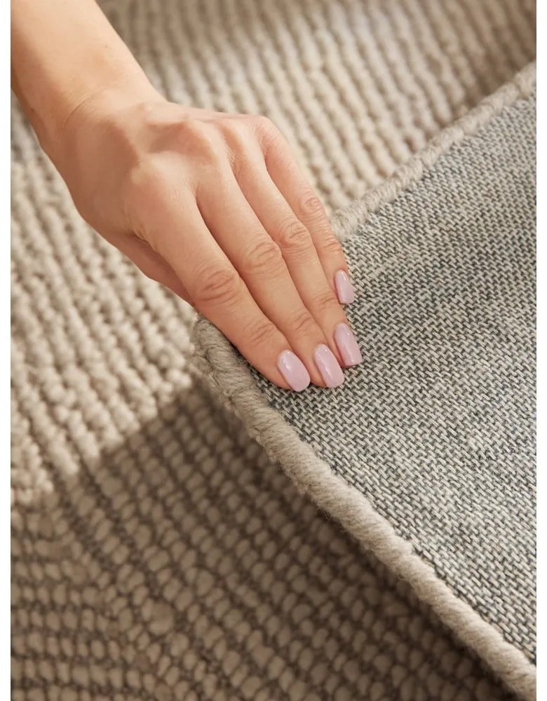 Covor bej țesut manual din lână 120x180 cm Calmio – Hanse Home