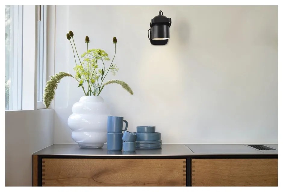 Aplică de perete neagră Nesvik – Villa Collection