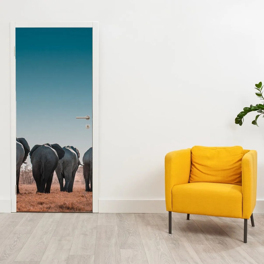 Fototapet pentru ușă - Plecarea elefanților (95x205cm)
