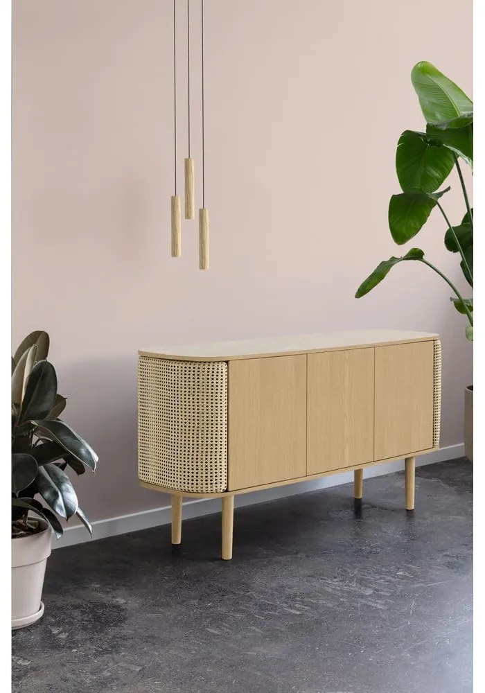 Comodă neagră/maro joasă cu aspect de lemn de stejar 150x75 cm Treasures – UMAGE