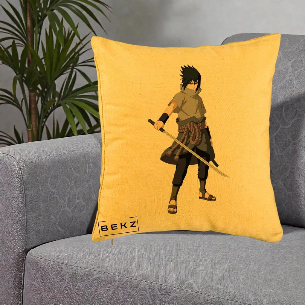 Perna Personalizata Naruto Sasuke Uchiha cu Sabia, 40x40 cm, Galben, Husa Detasabila, Perna Inclusa, BEKZ®