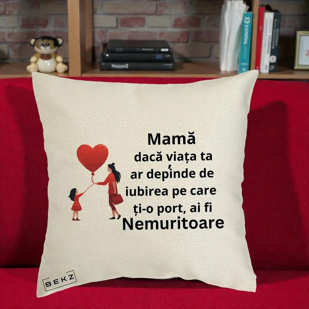 Cadou pentru Mama - Perna Personalizata Mama Nemuritoare cu Bebelus Kawaii, 40x40 cm, Ecru, Husa Detasabila, Perna Inclusa, BEKZ®