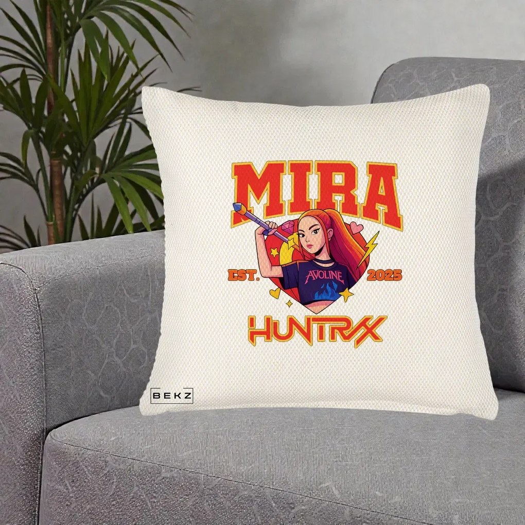 Perna Personalizata K-pop HUNTRX Mira Personaj Avoline, 40x40 cm, Crem Reliefat, Husa Detasabila, Perna Inclusa, BEKZ®
