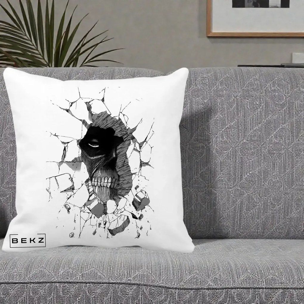 Perna Personalizata Attack on Titan Titan Crapand Zidul, 40x40 cm, Alba Mata, Husa Detasabila, Perna Inclusa, BEKZ®