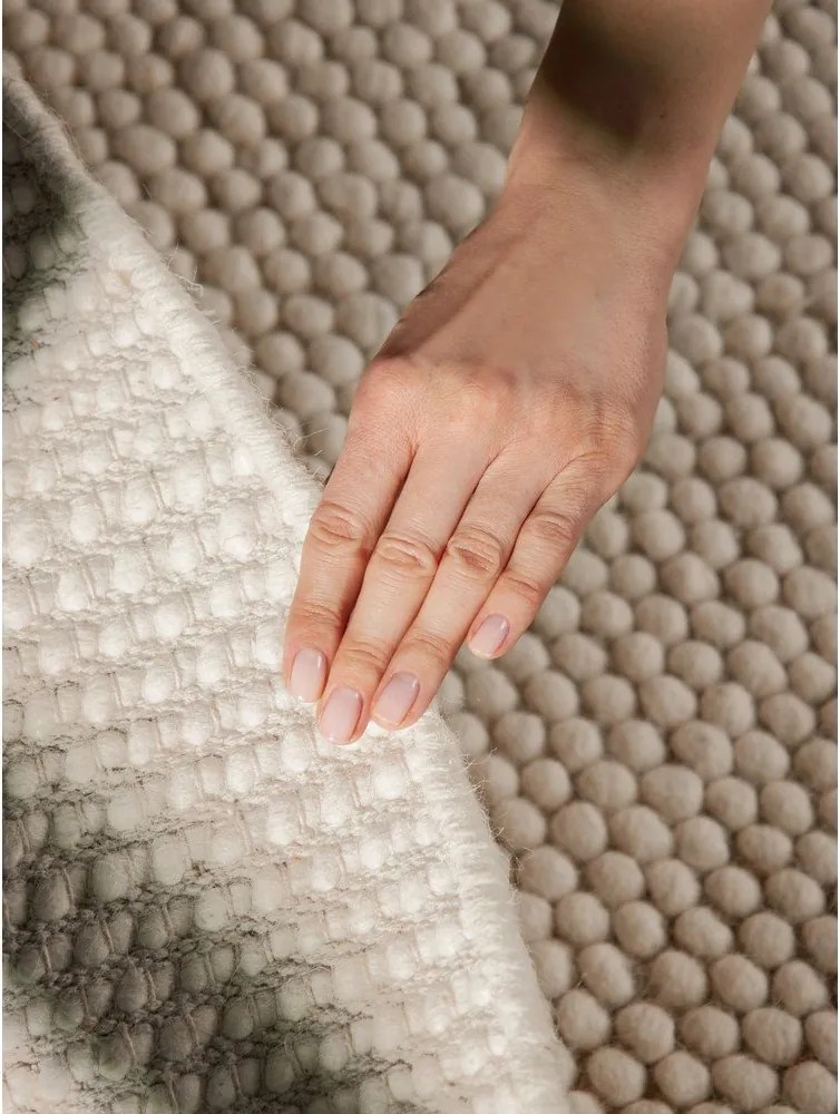 Covor bej țesut manual rotund din lână ø 200 cm Richmond Diana – Ted Baker