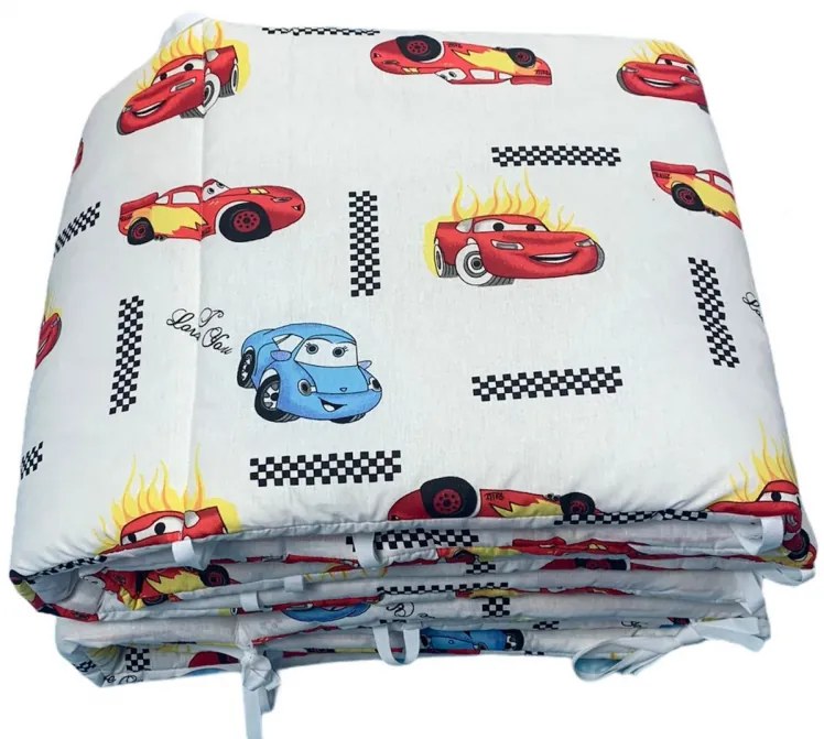 Set de aparatori pufoase h35 pat 120x60 cm DeLuxe Cars pe alb