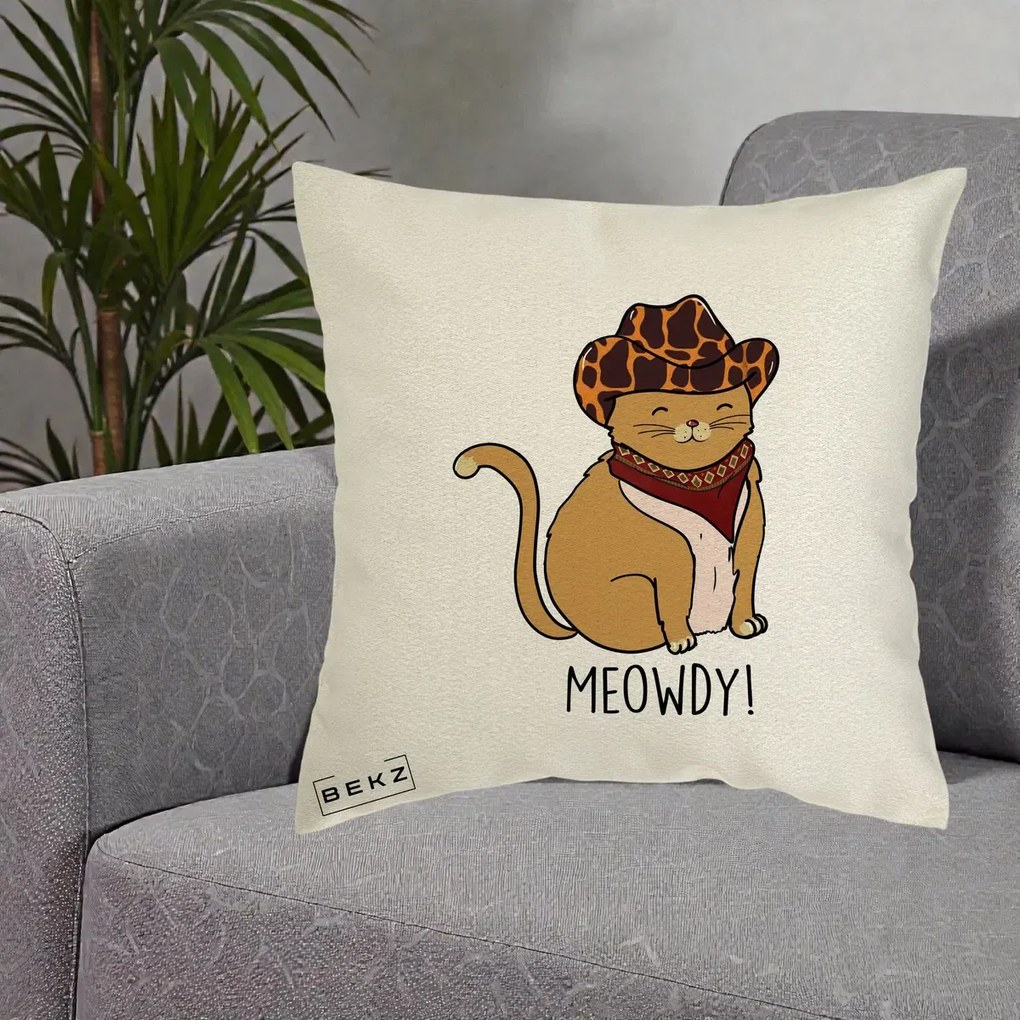 Perna Decorativa Pisica Cowboy Meowdy, 40x40 cm, Ecru, Husa Detasabila, Perna Inclusa, BEKZ®