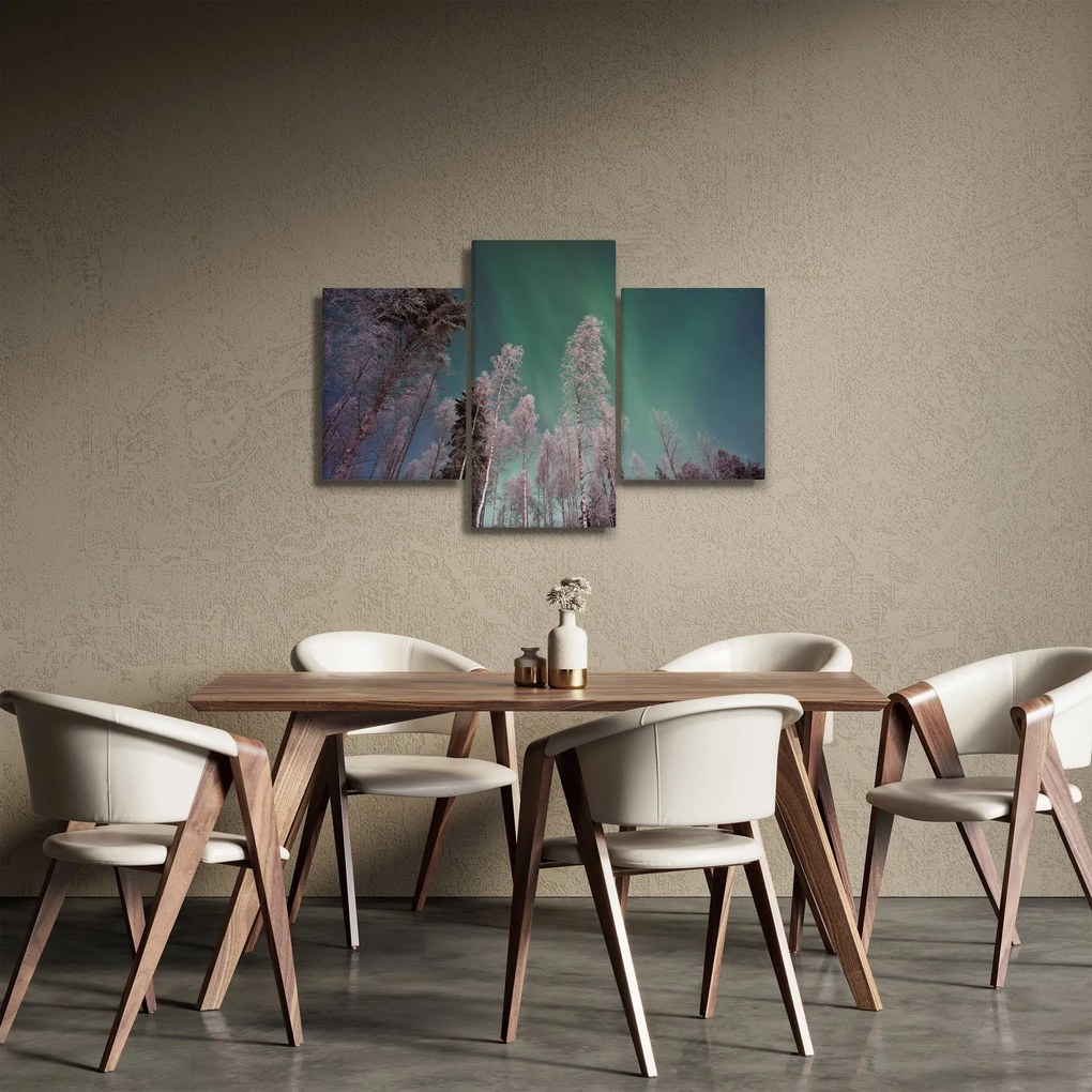 Tablou cu aurora borealis deasupra pomilor înghețați (90x60 cm)