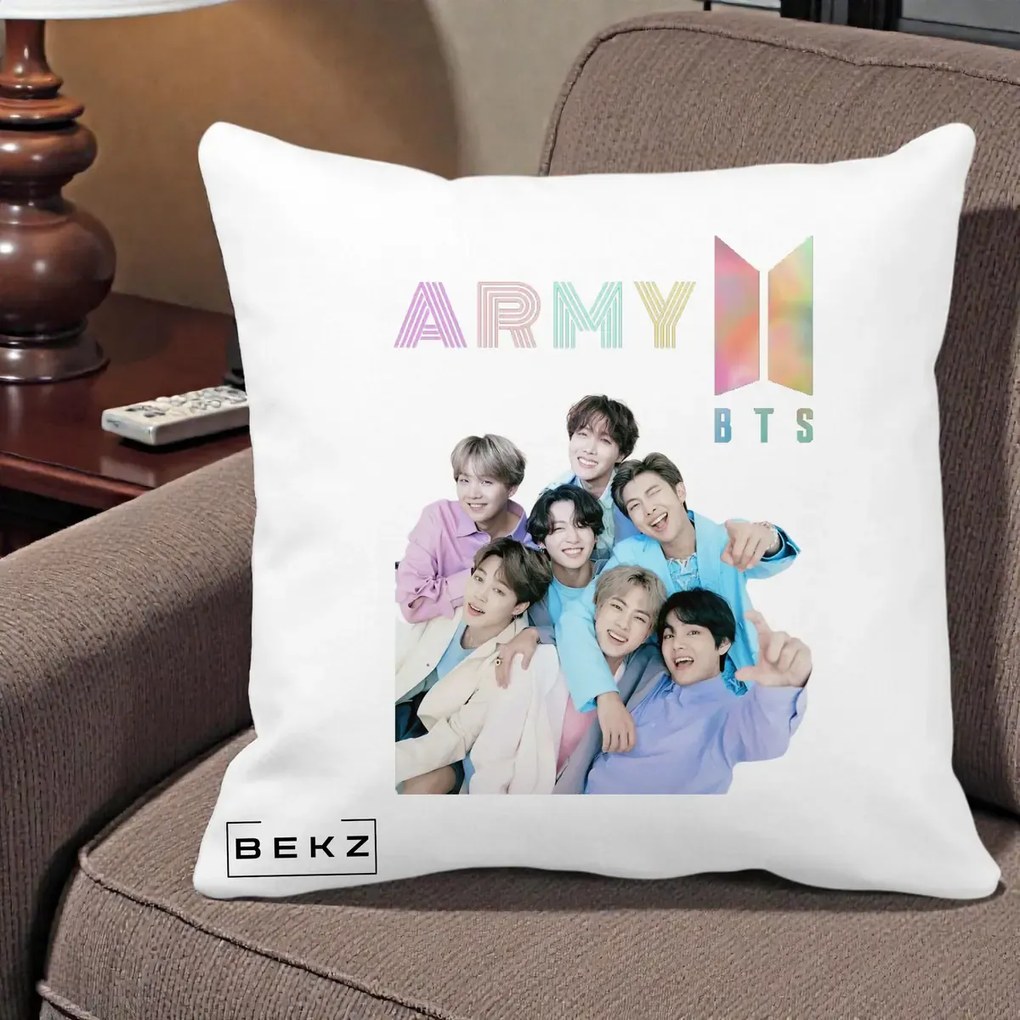 Perna Personalizata K-pop BTS ARMY Fotografie Grup Veseli, 40x40 cm, Alba Mata, Husa Detasabila, Perna Inclusa, BEKZ®