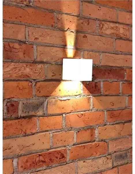 Aplică LED de exterior 2xLED/3W/230V IP54 albă