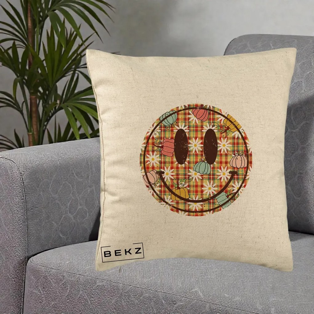Perna Decorativa Smiley Face de Toamna cu Tartan si Dovlecei, 40x40 cm, Bej, Husa Detasabila, Perna Inclusa, BEKZ®